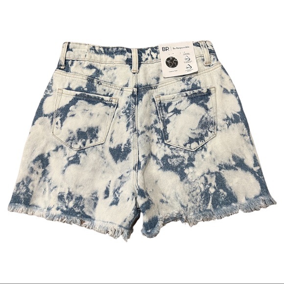 BP Ripped Nonstretch Denim Cutoff Shorts in Blue Bleached Wash (26) - Picture 3 of 10